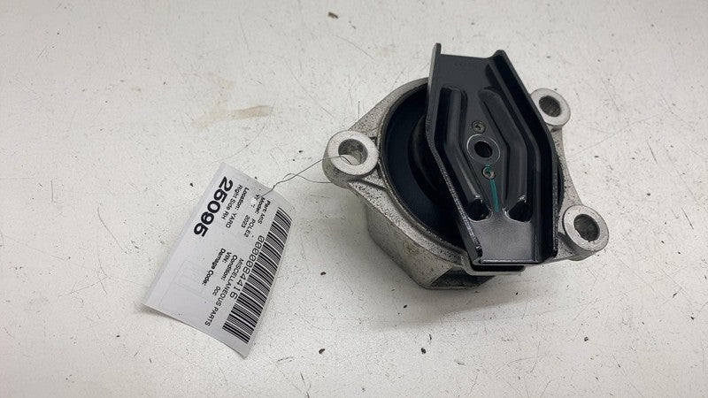 ⭕ 2021-2023 Polestar 2 Front Right Side Engine Motor Mount Bracket Insulator OEM