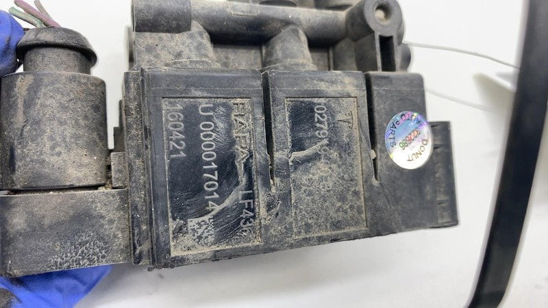 ⭕ 16-20 Tesla Model S X Air Suspension Main Solenoid Control Valve Blo