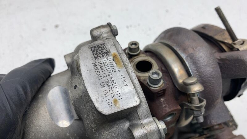 297712 ⭕17-20 Maserati Levante Left Turbocharger 3.0 Turbo Charger Manifold w/ Hose AWD