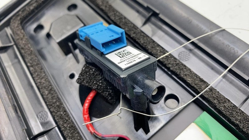 1506886-00-E ⭕ 20-23 Model Y Right Exterior B-Pillar Applique Trim w/ Camera RH 1506886-00-E
