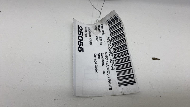 ⭕ 24-25 Model 3 Front Windshield Wiper Cowl Screen Underhood Trim 1712