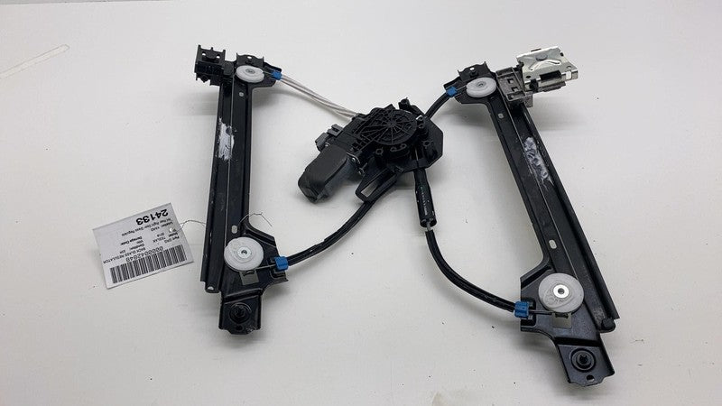 102882100F 2016-2020 Tesla Model X Rear Passenger Side Door Window Regulator & Motor Right