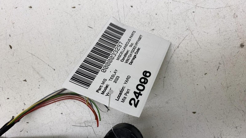 ⭕ 2020-2023 Tesla Model Y MY Accelerator & Brake Pedal Pad Assembly 11