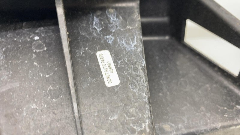 A 166 885 41 65 2016-2019 Mercedes-Benz GLE350 Rear Bumper Center Mount Bracket Support Assembly