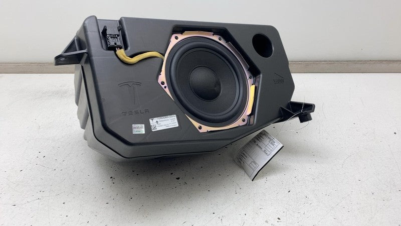 105008500C 2016-2020 Tesla Model X Premium Subwoofer Bassbox Audio Speaker Woofer Assembly