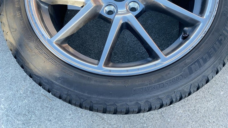 ⭕ 21-23 Model 3 Wheel Rim 18x8.5J +40MM w/ Michelin Tire 235/45 R18 10