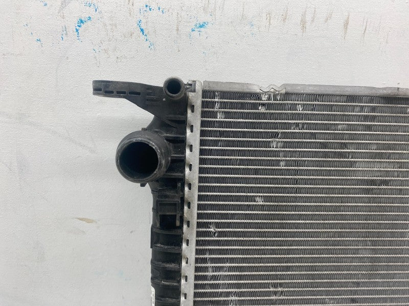 ⭕ 2010-2012 Audi Q5 Front 2.0 Engine Cooling System Coolant Radiator Assembly