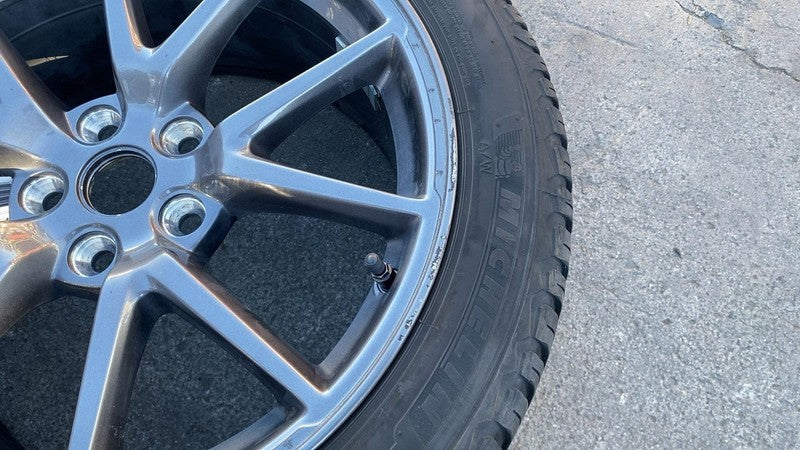 ⭕ 21-23 Model 3 Wheel Rim 18x8.5J +40MM w/ Michelin Tire 235/45 R18 10