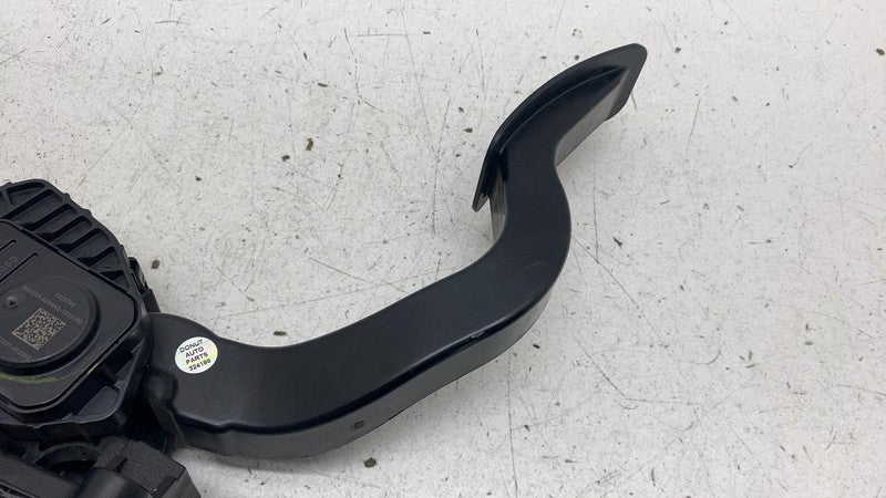 ⭕ 2017-2023 Tesla Model 3 M3 Front Accelerator Gas Pedal Throttle Sens