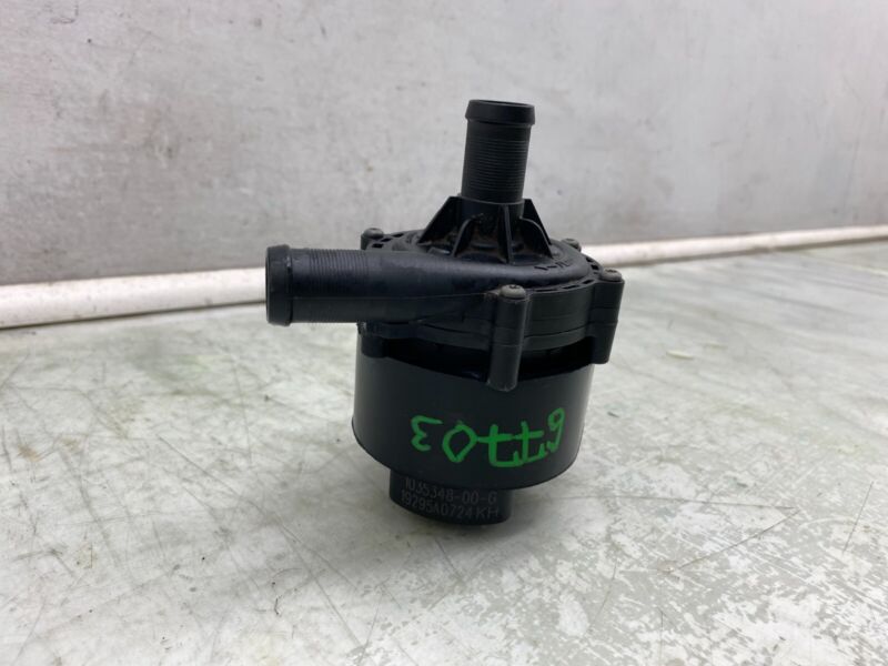 2016-2020 Tesla Model S X Cooling System Auxiliary Water Coolant Pump FWD Assy
