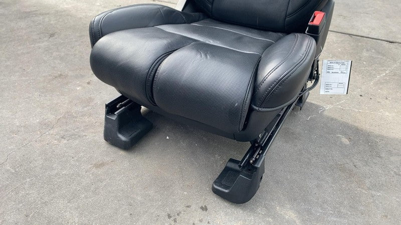 ⭕ 2019 2020 2021 Lincoln Navigator Front Passenger Side Black Leather 