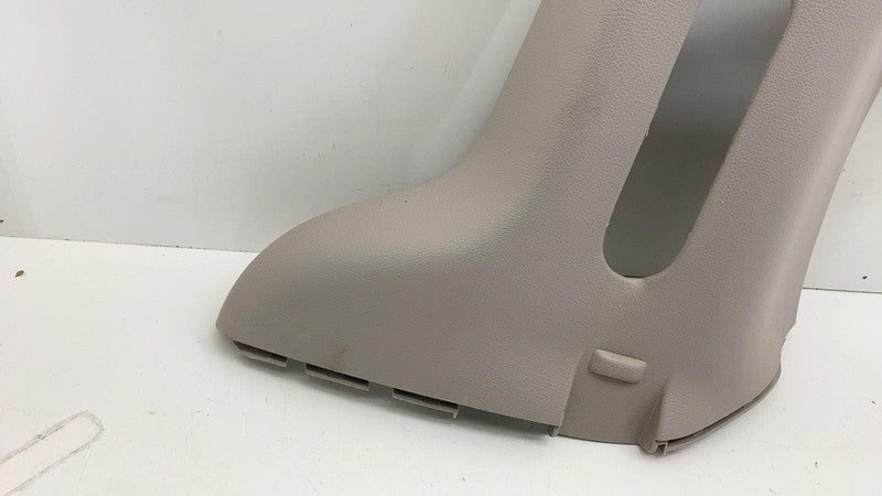 ⭕ 2017-2023 Chrysler Pacifica Rear Right  C-Pillar Trim Cover Panel 5R
