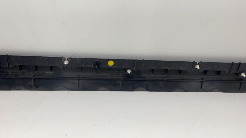 1497741-00-B ⭕ 2020-2023 Model Y Left Skirt Rocker Molding Panel Carrier Bracket 1497741-00-B