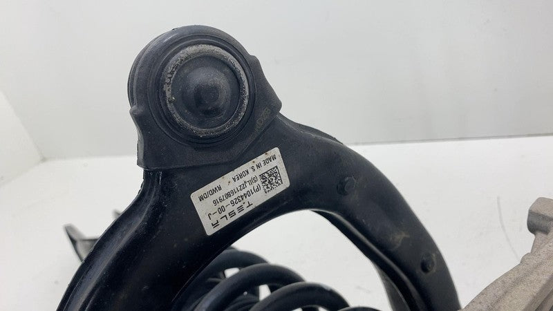 ⭕ 17-23 Model 3 Front Right Damper w/ Upper Control Arm & Mount 104436