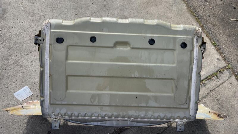 ⭕ 2017-2023 Tesla Model 3 M3 Rear Tail Panel Bucket Structural Assembly