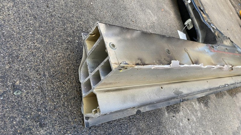 ⭕2021-2023 Tesla Model S Passenger B-Pillar Structural Cutout Right Bl