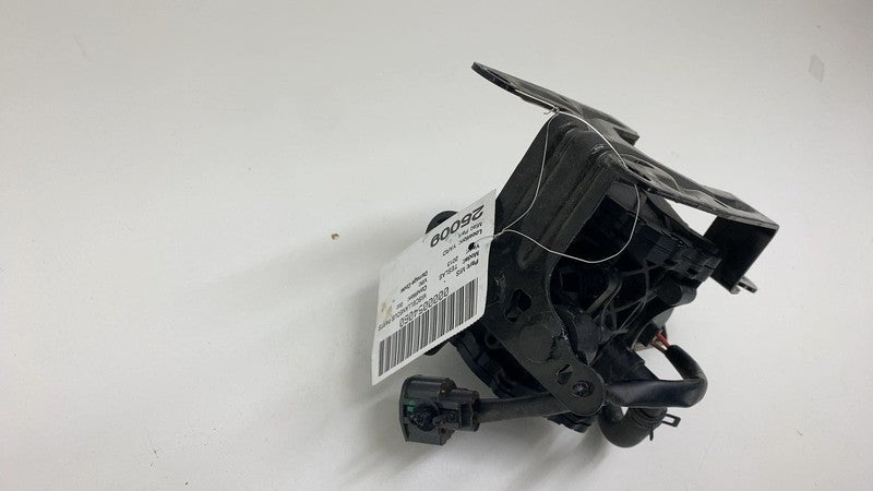 105074 2012 2013 2014 2015 Tesla Model S Brake Servo Booster Vacuum Pump Assembly OEM