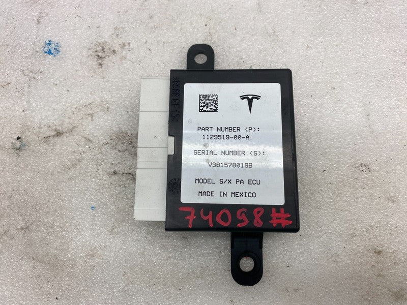 112951900A ⭕ 17-20 Tesla Model S Park Distance Assist Unit Control Module ECU 1129519-00-A