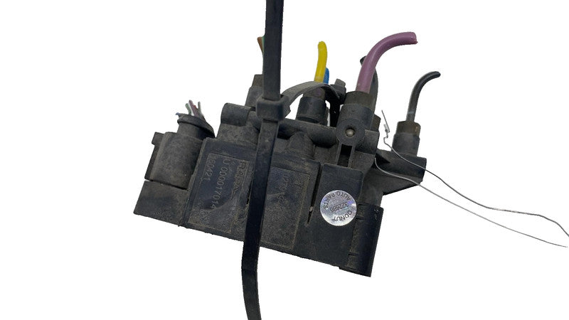 ⭕ 16-20 Tesla Model S X Air Suspension Main Solenoid Control Valve Blo