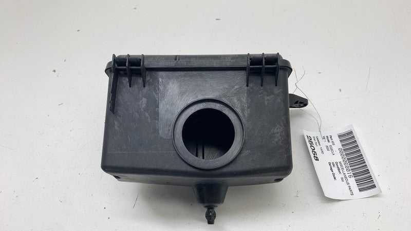 ⭕2022 Mercedes-Benz EQS 450+ Engine Compartment Fuse Relay Junction Bo