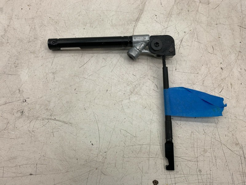 1090324-01-C ⭕ 2017-2023 Tesla Model 3 Y Front Right Lap Seatbelt Pretensioner 1090324-01-C