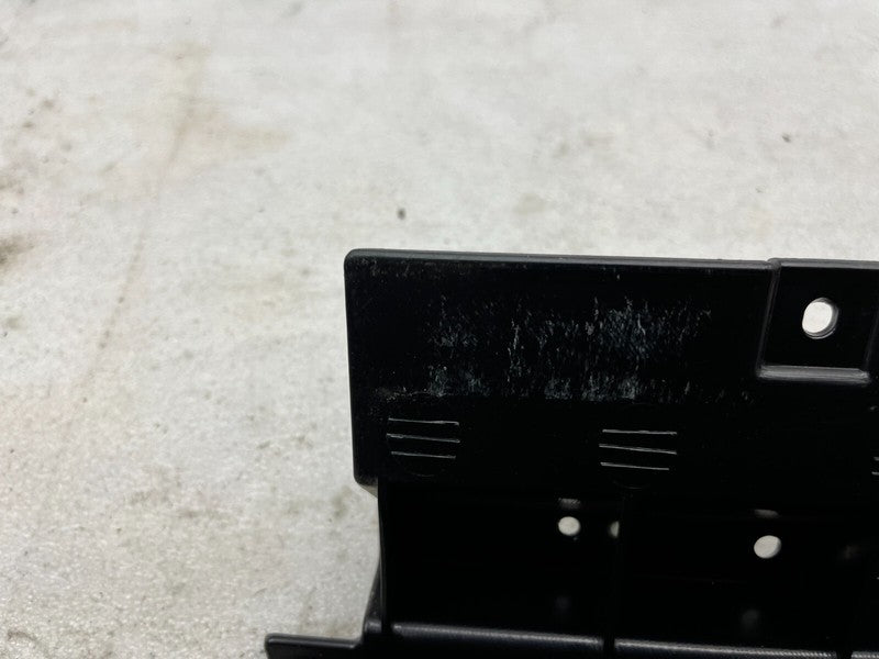 1009173 00 D ⭕ 12-20 Model S Rear Driver Interior Trunk Finisher Bracket Left LH 1009173-00-D