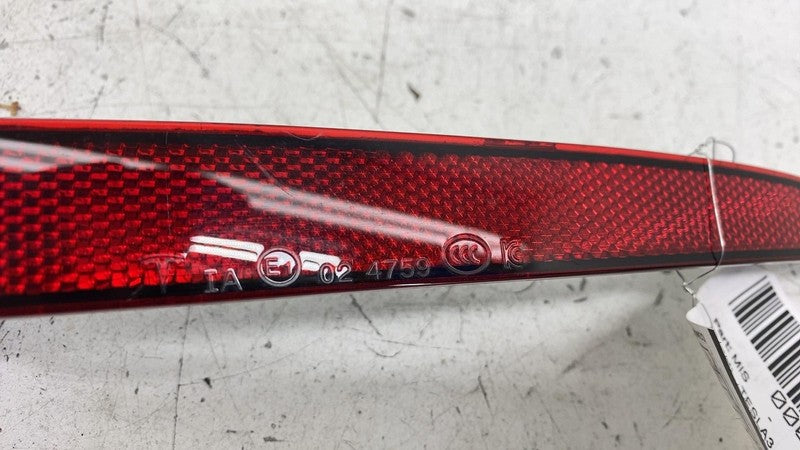 ⭕ 17-23 Model 3 M3 Rear Passenger Side Bumper Light Reflector Lamp Rig