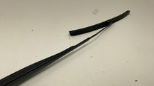 ⭕ 2022 2023 2024 Rivian R1T Front Passenger Right Windshield Wiper Arm & Blade