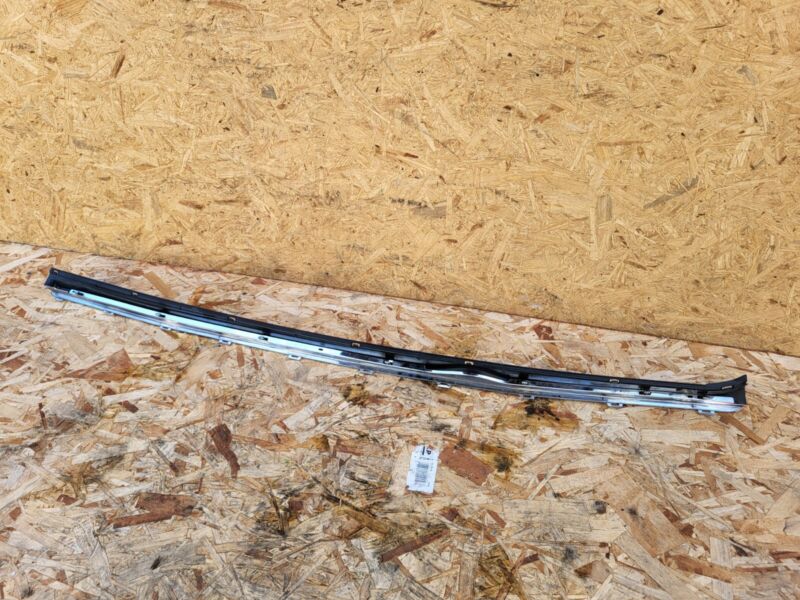 101221700C ⭕ 2012-2023 Tesla Model S Passenger Skirt Molding Scuff Plate Right 1012217-00-C
