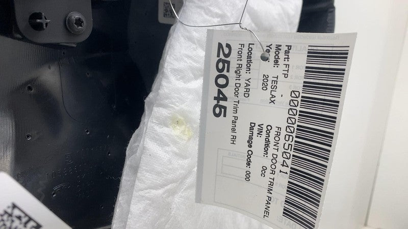 1058861-23-C ⭕ 2016-2020 Tesla Model X Front Right Interior Door Panel Trim Card 1058861-23-C