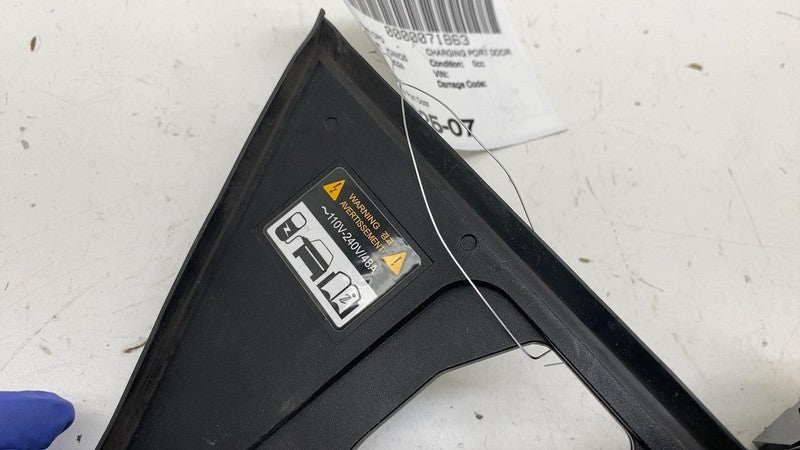 ⭕ 2022 2023 2024 Hyundai Ioniq 5 Charging Port Flap Cover Insert OEM 6