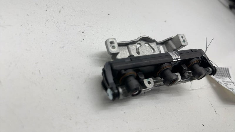 ⭕ 17-23 Tesla Model 3 Front Windshield Forward Facing Adjustable Tripl