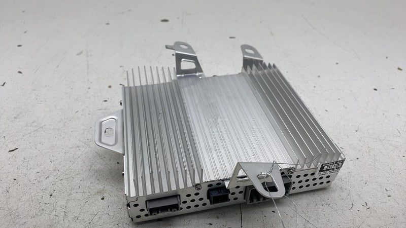 ⭕ 2020-2024 Tesla Model Y MY Radio Audio Sound System AMP Amplifier 15