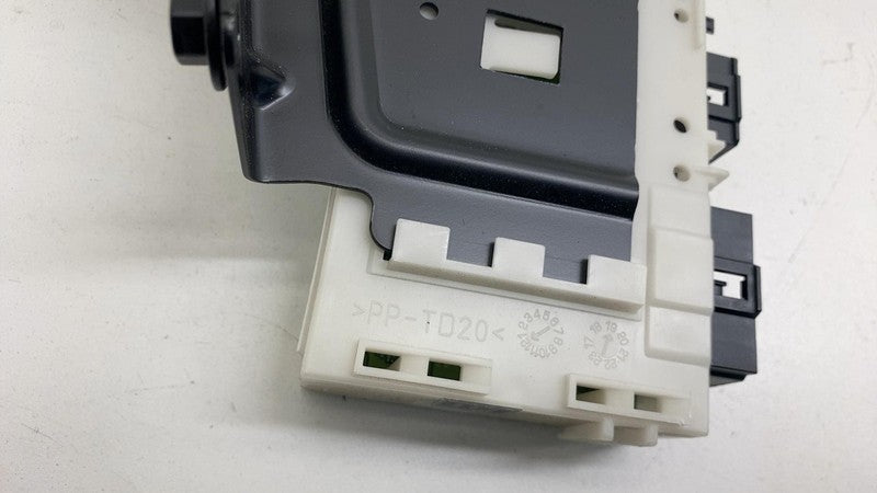 ⭕18-21 Lincoln Navigator Under Dash Trailer Towing Control Module FL3T