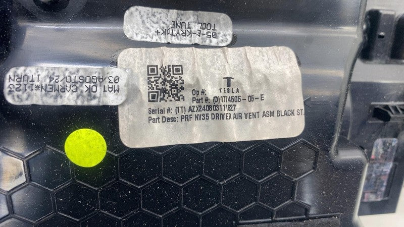 ⭕2024 2025 Tesla Model 3 Driver Side Instrument Panel Air Vent Left 17