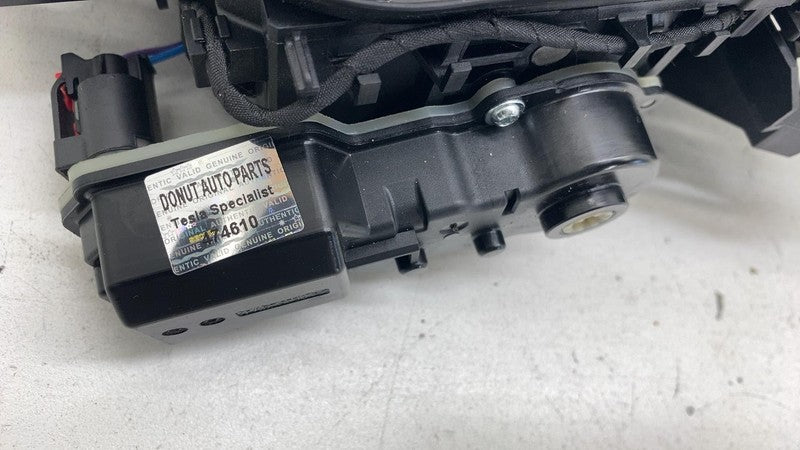 PT00002455-J 22-24 Rivian R1T R1S Front or Rear Right Passenger Door Handle Blue PT00002455-J