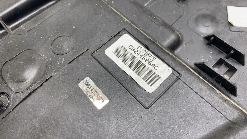 ⭕ 07-18 Jeep Wrangler Front Passenger Side Door Window Regulator & Car