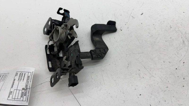 ⭕ 2017-2025 Chrysler Pacifica Front Hood Panel Latch Lock Actuator Assembly OEM