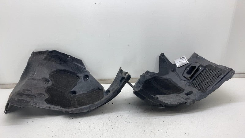 748506-13 2018-2020 BMW 530E Front Driver Side Inner Fender Liner Splash Guard Shield Left
