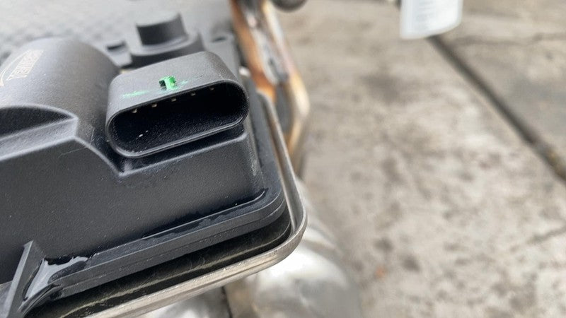 ⭕ 2022-2024 Chevrolet Chevy Corvette 6.2 V8 Exhaust System Rear Muffle