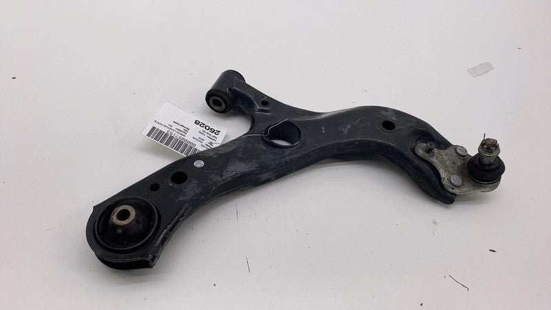 ⭕ 2018-2020 Toyota C-HR Front Passenger Side Lower Control Arm Assembly Right RH