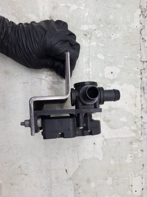 6007384 00 B 2012-2015 Tesla Model S MS 3-Way Port Coolant Valve Electric Actuator 3/4" inch