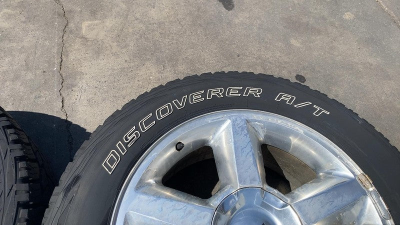 9596954 ⭕ 14-19 Chevrolet Silverado 1500 Pair of 20x9 Wheel Rim 5 Spoke w/ Tire 9596954