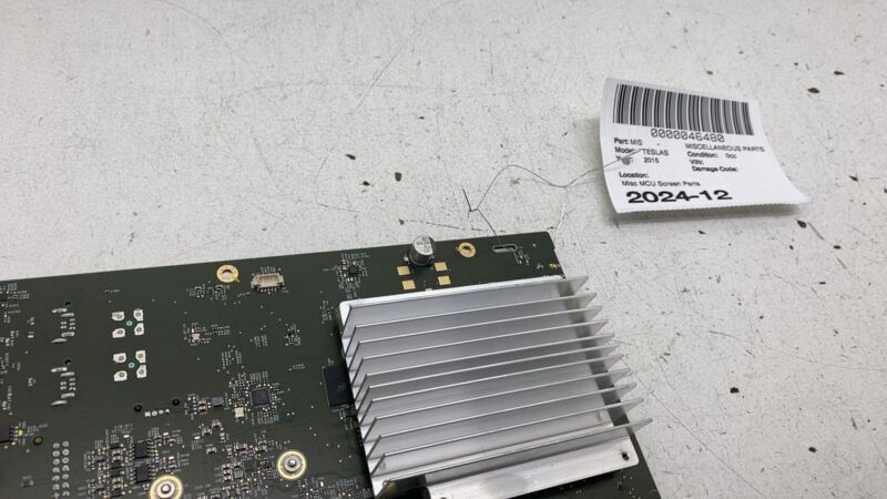 2012-2015 Tesla Model S Media Control CPU Motherboard Fused Connectivity Card