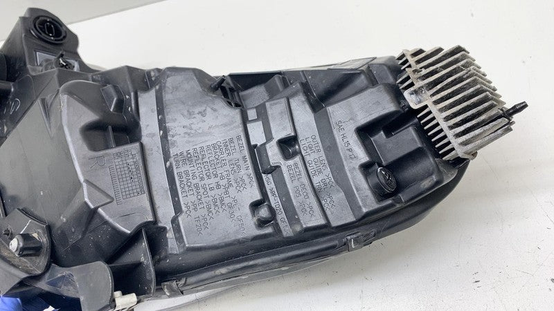 ⭕ 17-23 Tesla Model 3 Front Right Headlight LED Up-Level Headlamp 1077