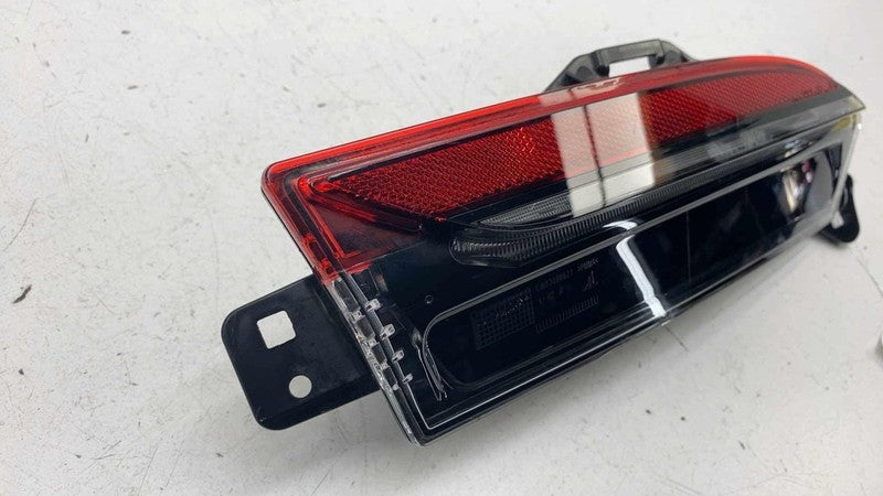 1712514-00-E ⭕24-25 Model 3 Rear Right Lower Bumper Taillight Lamp LED Reflector 1712514-00-E