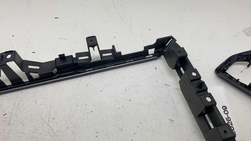 ⭕ 16-20 Tesla Model X Media Screen & Steering Wheel Trim Bezel Assy 10