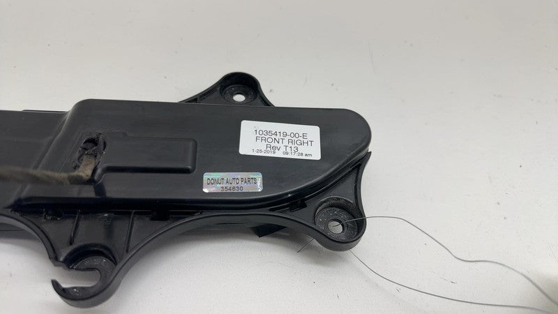 ⭕ 16-20 Tesla Model X Front Right Side Exterior Door Handle Outer 1035