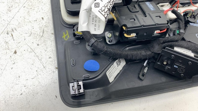 PT00028143001 2022-2024 Rivian R1T R1S Roof Overhead Console Dome Light Lamp w/ Hazard Switch