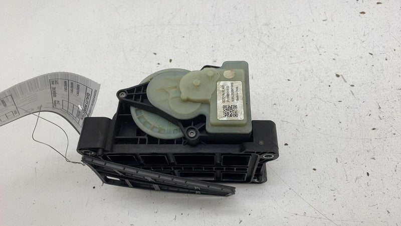 150685997D ⭕ 2017-2023 Tesla Model 3 Y Supermanifold Octovalve Pump Assembly 1506859-97-D